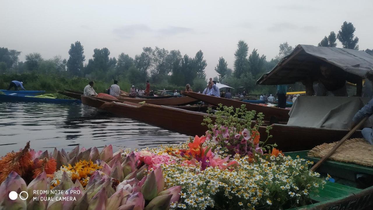 Green View Group Of Houseboats Srīnagar 외부 사진